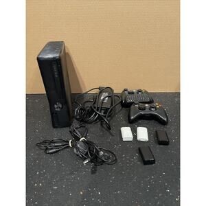 Microsoft Xbox 360 S 4GB Console Black 1439 with Power Supply & Controllers